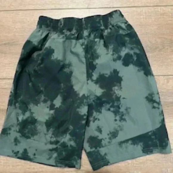 Adidas Board Shorts Green Print Pull On Swimsuit Boys Sz‎ Large 14/16 - Picture 1 of 8